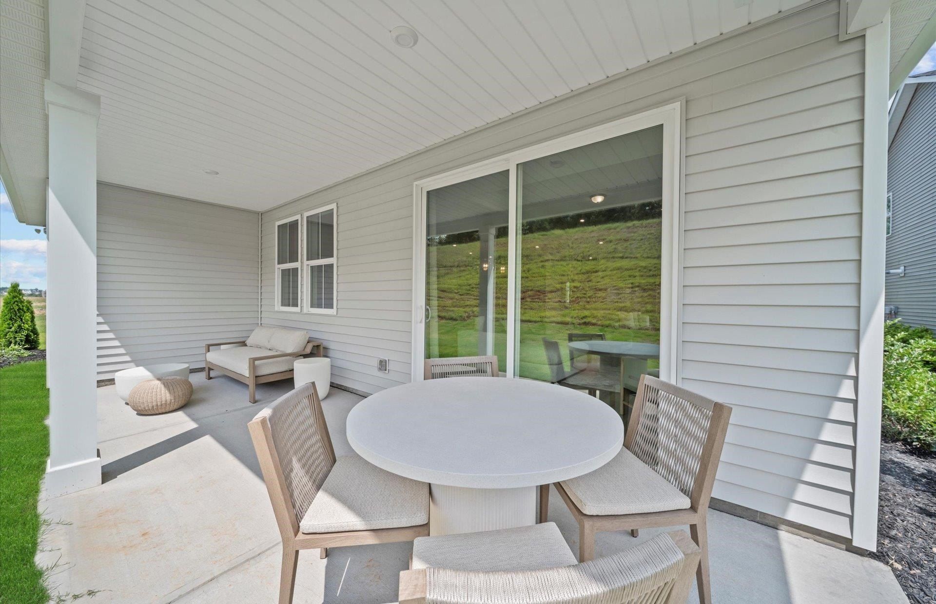 805 Sweetwater Hills Drive. Moore, SC 29369