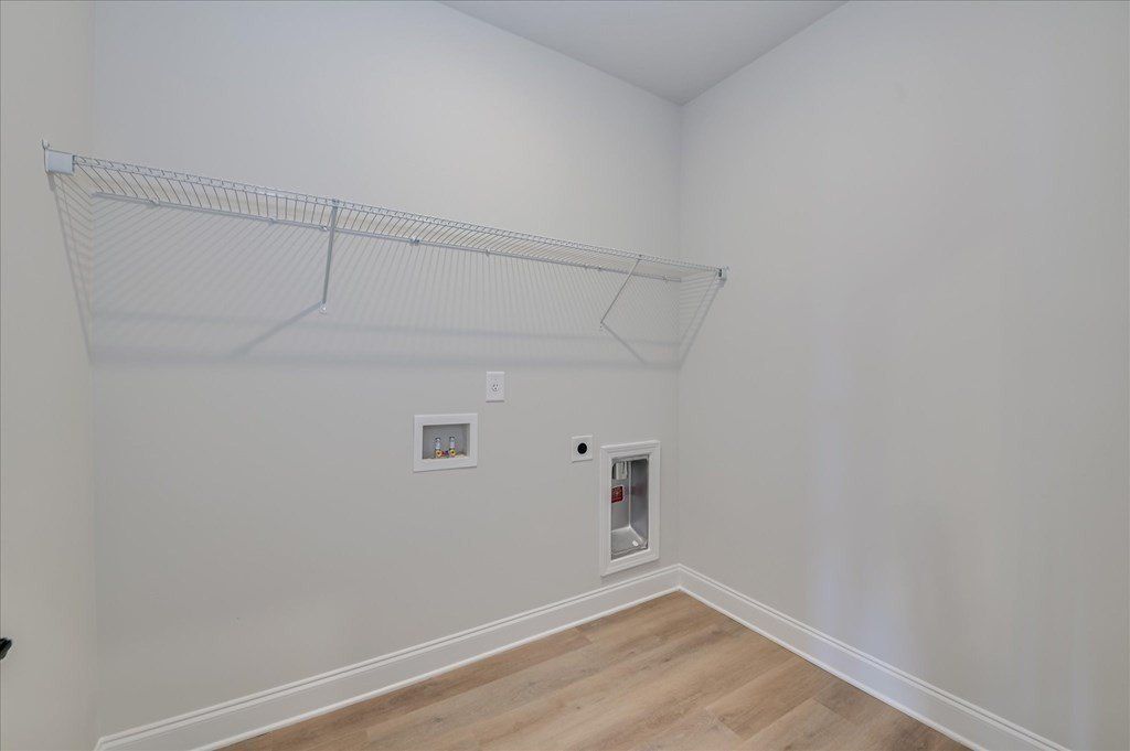 133 Burlwood Lot 17. Greenwood, SC 29646