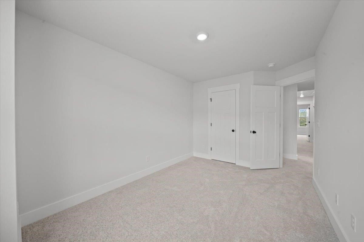 522 W Norvell Court. Spartanburg, SC 29307