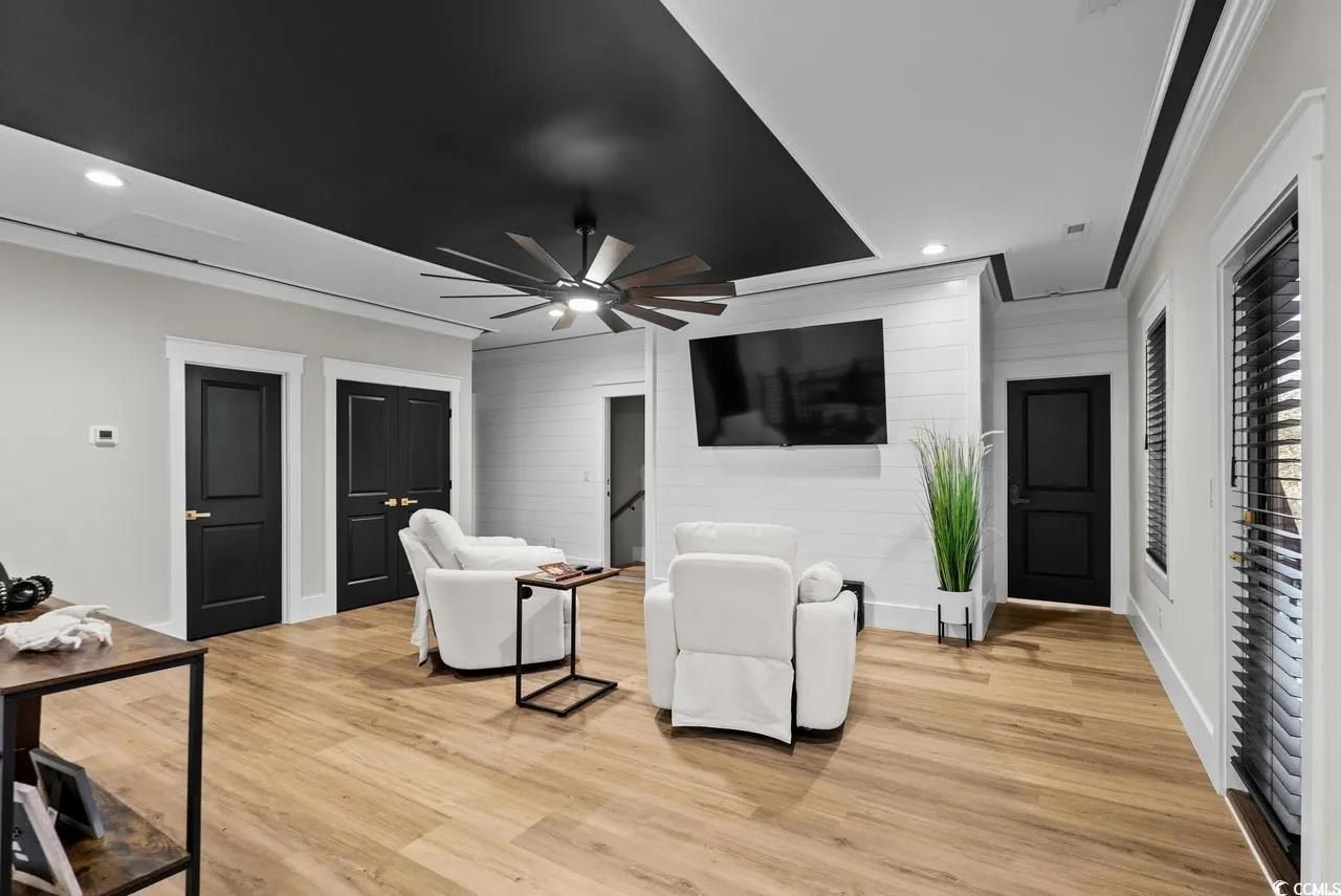 11051 Lee Circle. Murrells Inlet, SC 29576