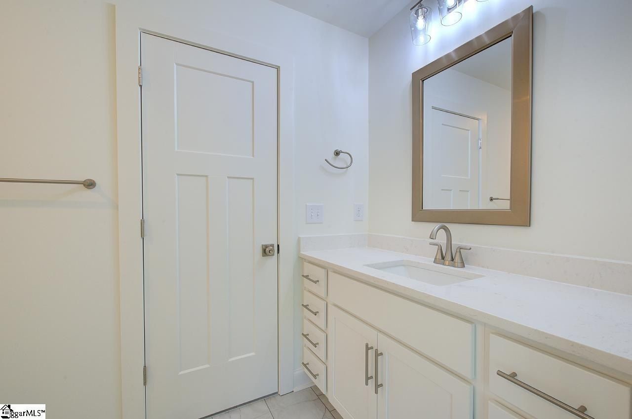 116 Whippoorwill Court. Williamston, SC 29697