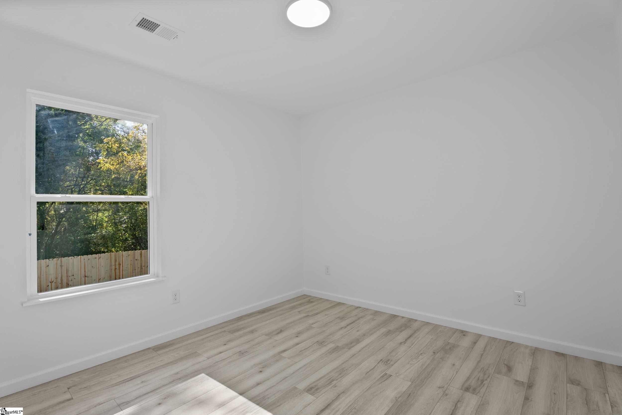 583 Humphrey Street. Spartanburg, SC 29301