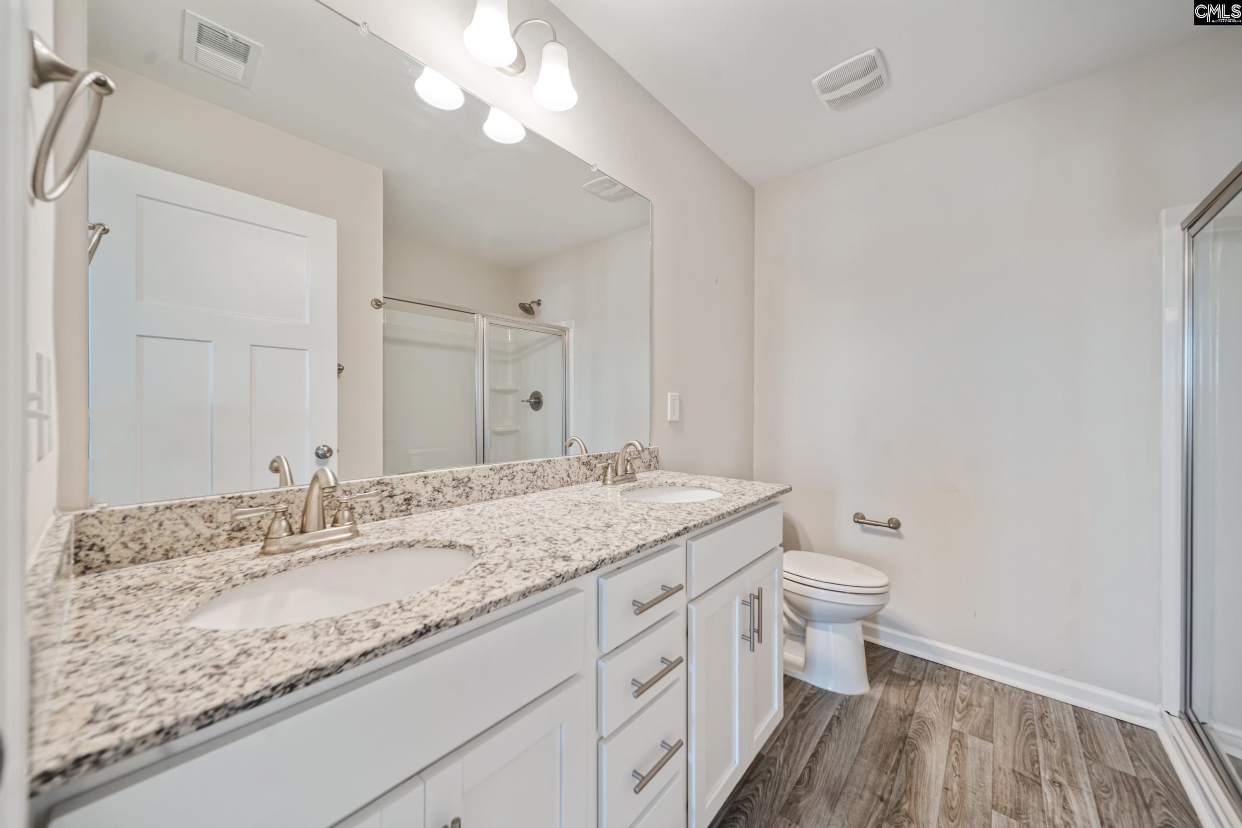 1114 Crescent Moon Loop. Hopkins, SC 29061