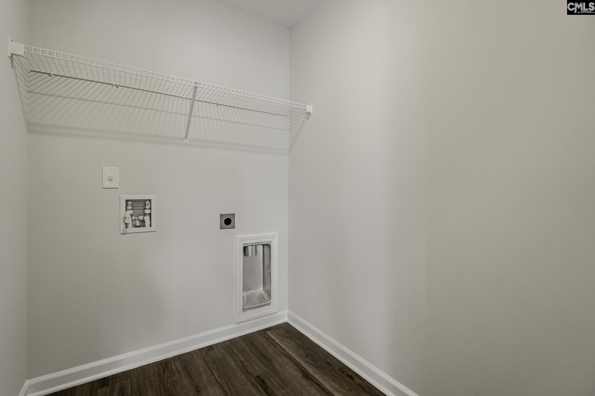 176 Laurinton Farm Drive. Hopkins, SC 29061