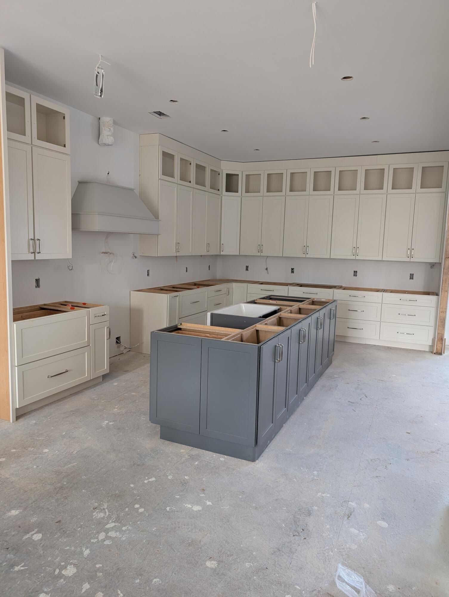 1102 Plantation Overlook Drive. Moncks Corner, SC 29461