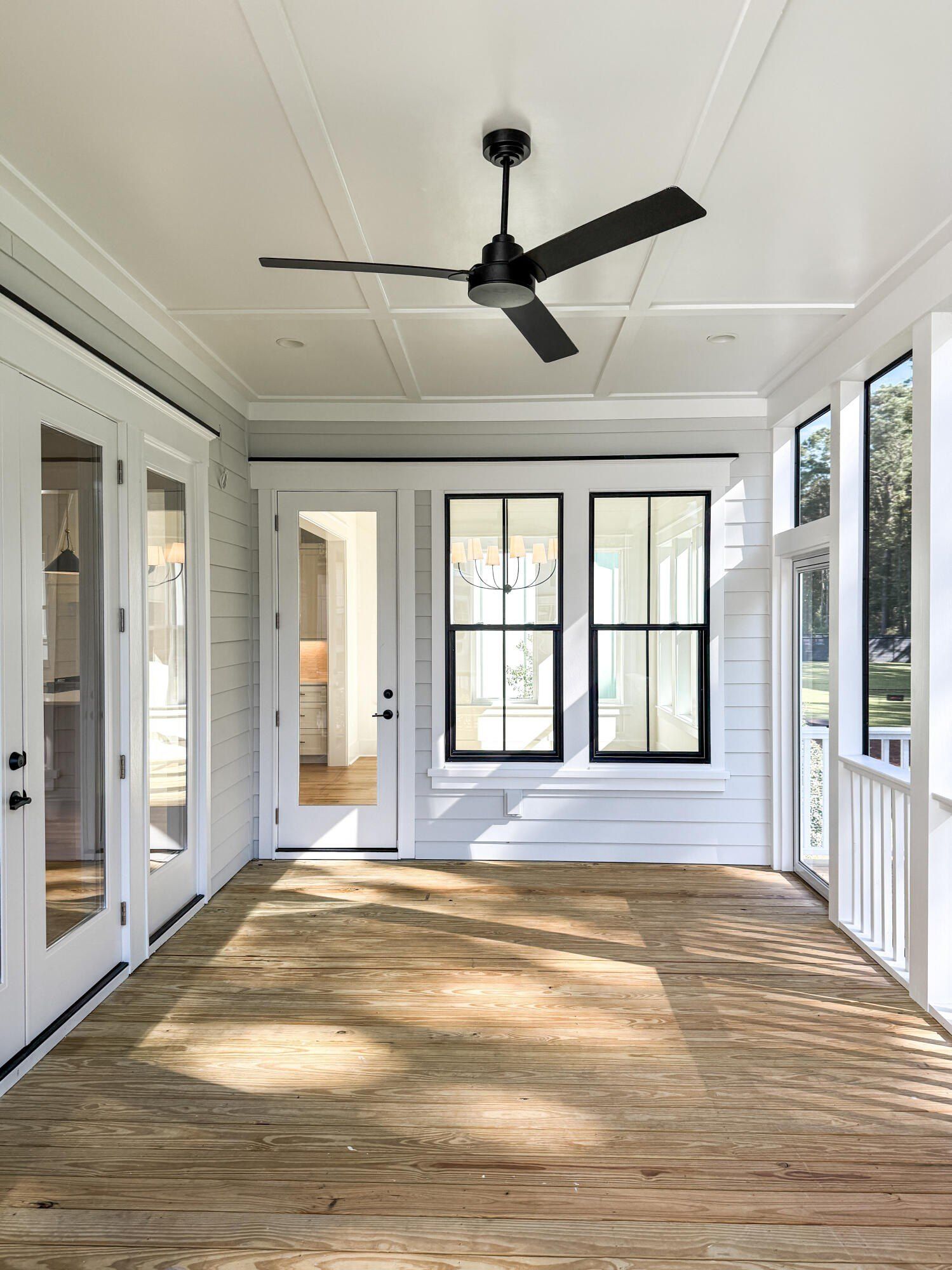 3845 Delinger Drive. Mount Pleasant, SC 29466