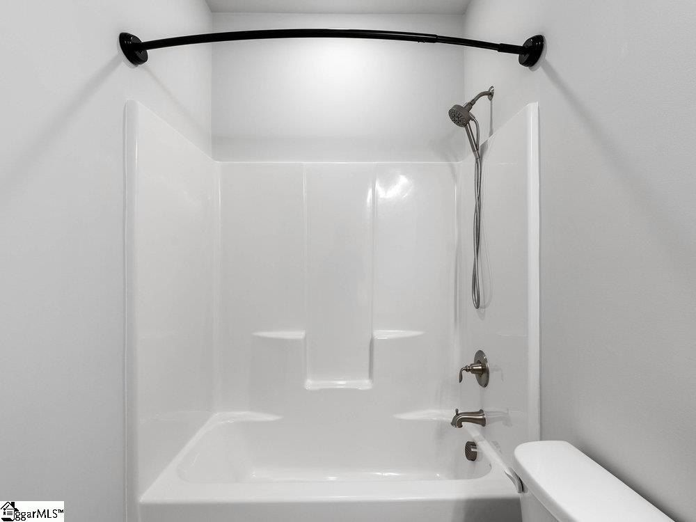 48 Woodcross Drive. Simpsonville, SC 29681