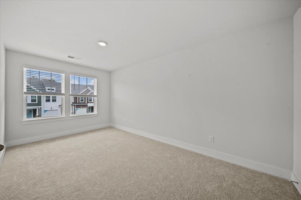 529 W Norvell Court. Spartanburg, SC 29307