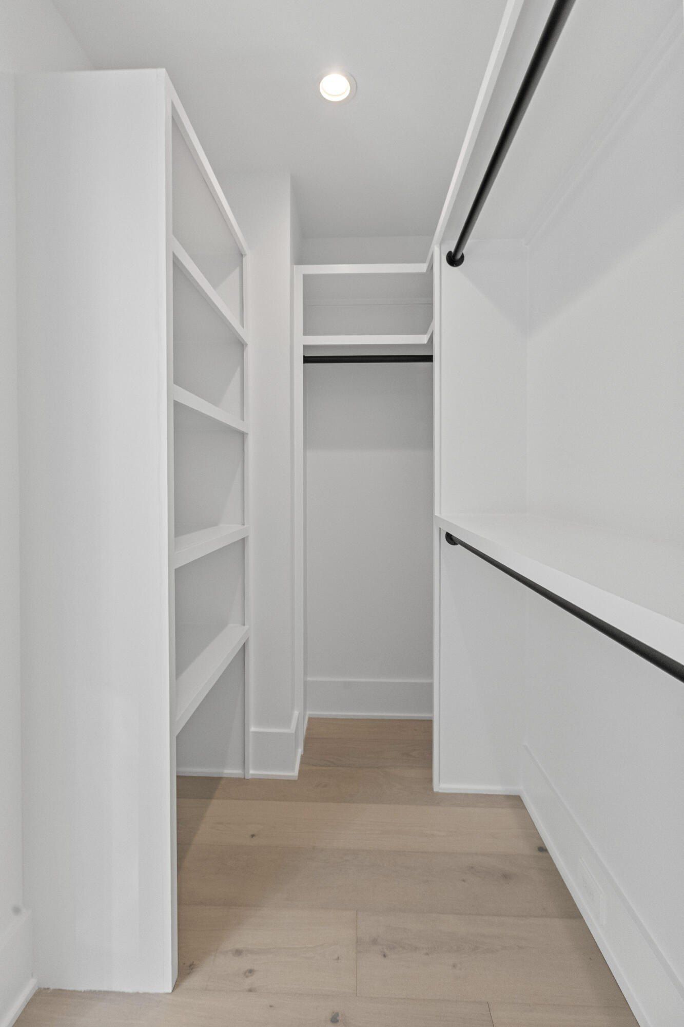 931 Kincade Drive. Mount Pleasant, SC 29464