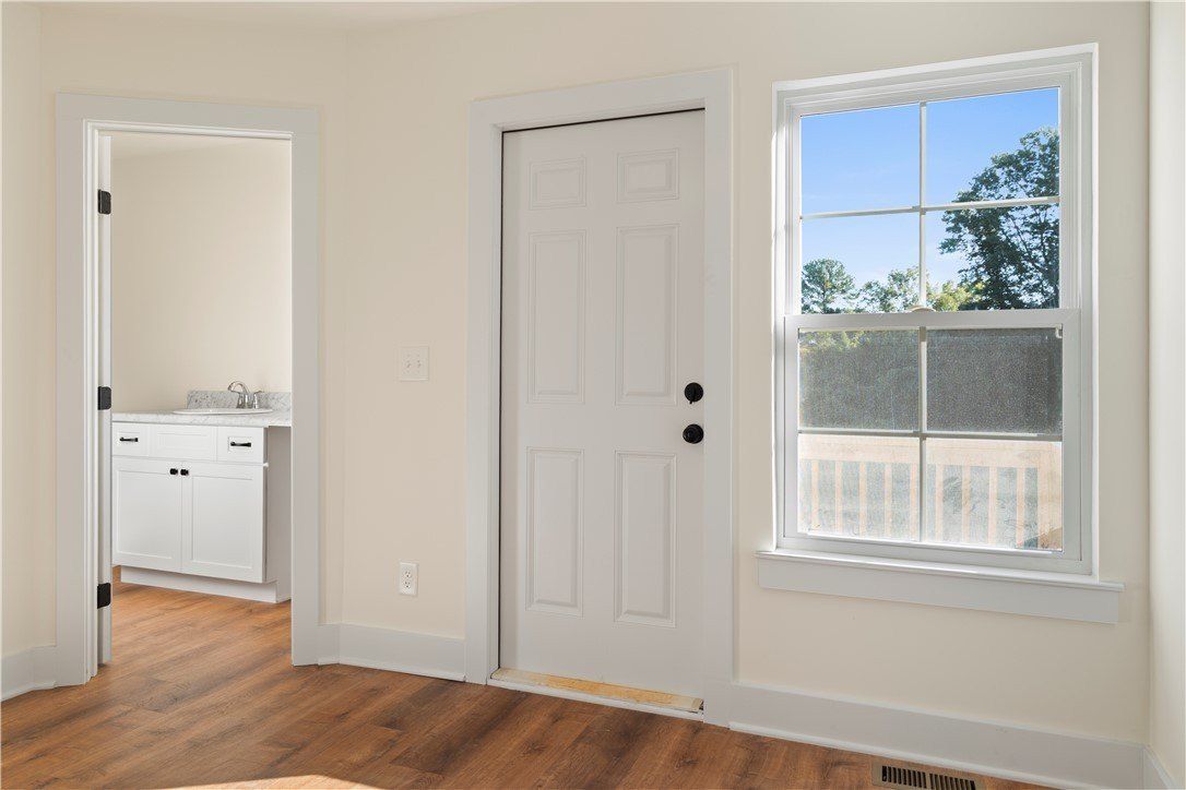 219 Skyland Drive. Westminster, SC 29693