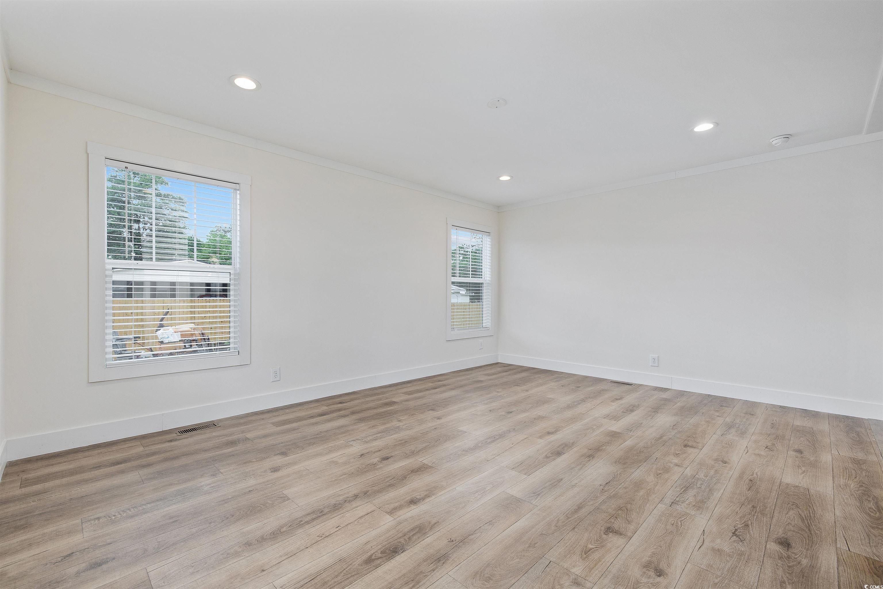 2016 Pint Circle. Longs, SC 29568