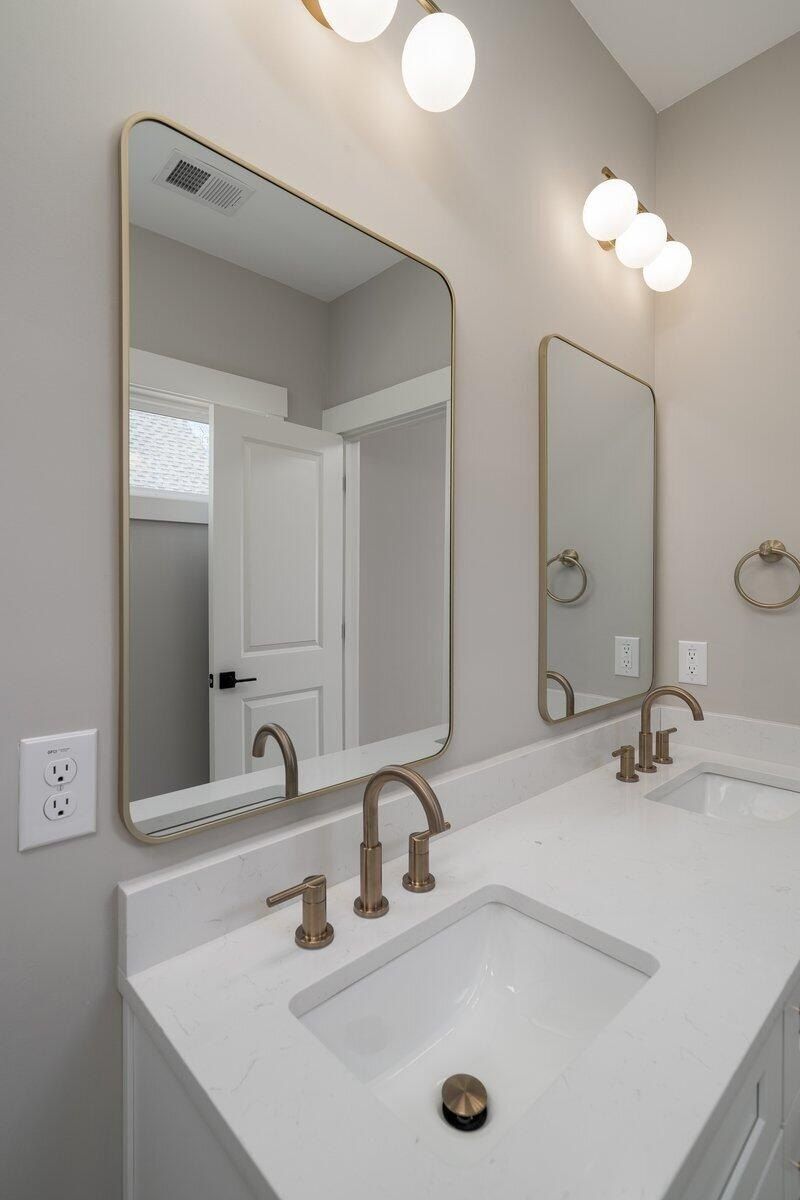 1413 Sumner Avenue. North Charleston, SC 29406