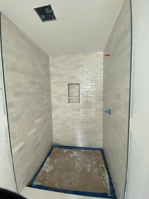 25 Kenilworth Road. Goose Creek, SC 29445