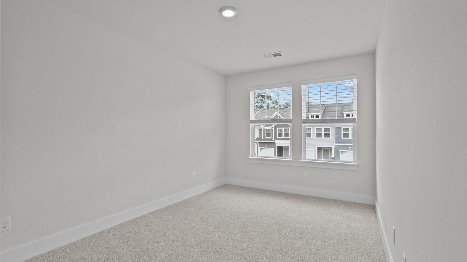 513 W Norvell Court. Spartanburg, SC 29307