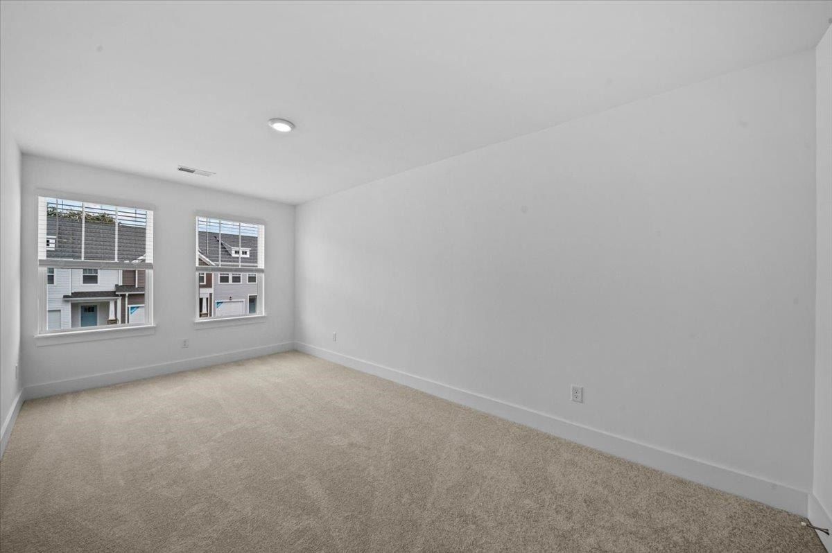 525 W Norvell Court. Spartanburg, SC 29307