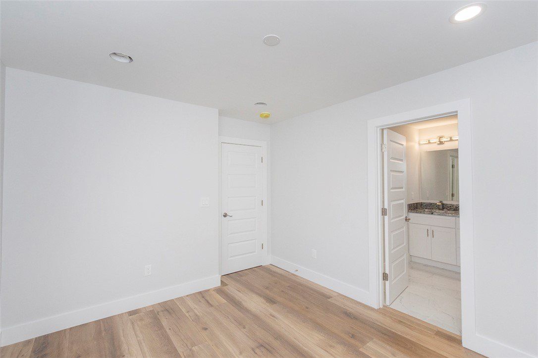 102 Topsail Drive. Anderson, SC 29625