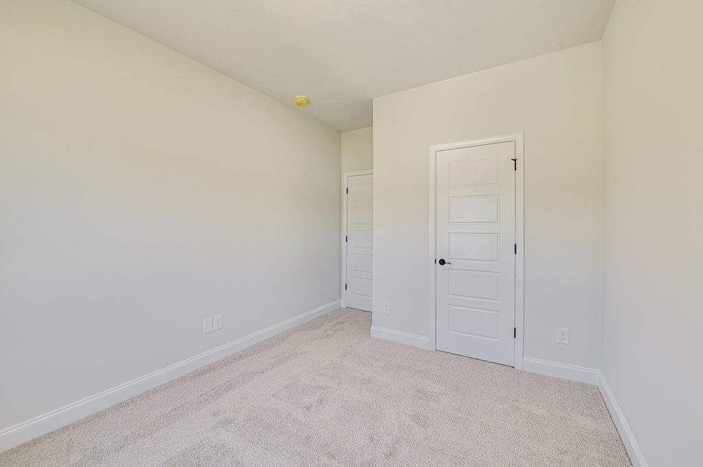 121 Burlwood Rd. Greenwood, SC 29649