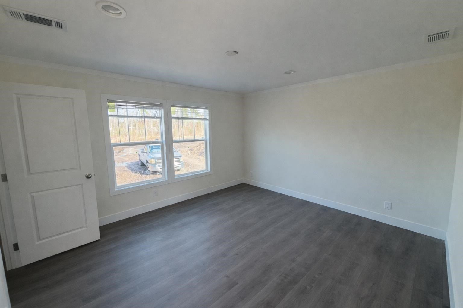 2012 Pint Circle. Longs, SC 29568