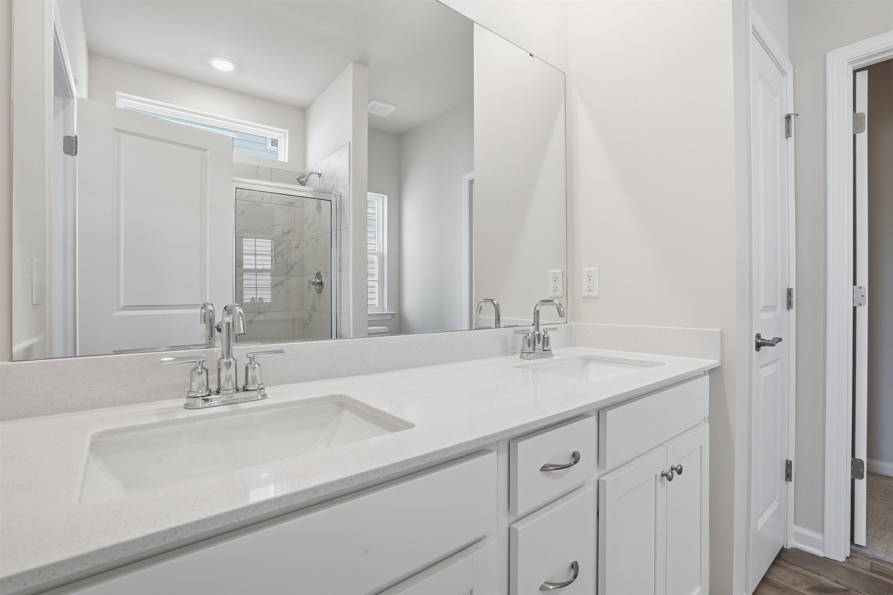 423 Lees Corner Lane. Woodruff, SC 29388