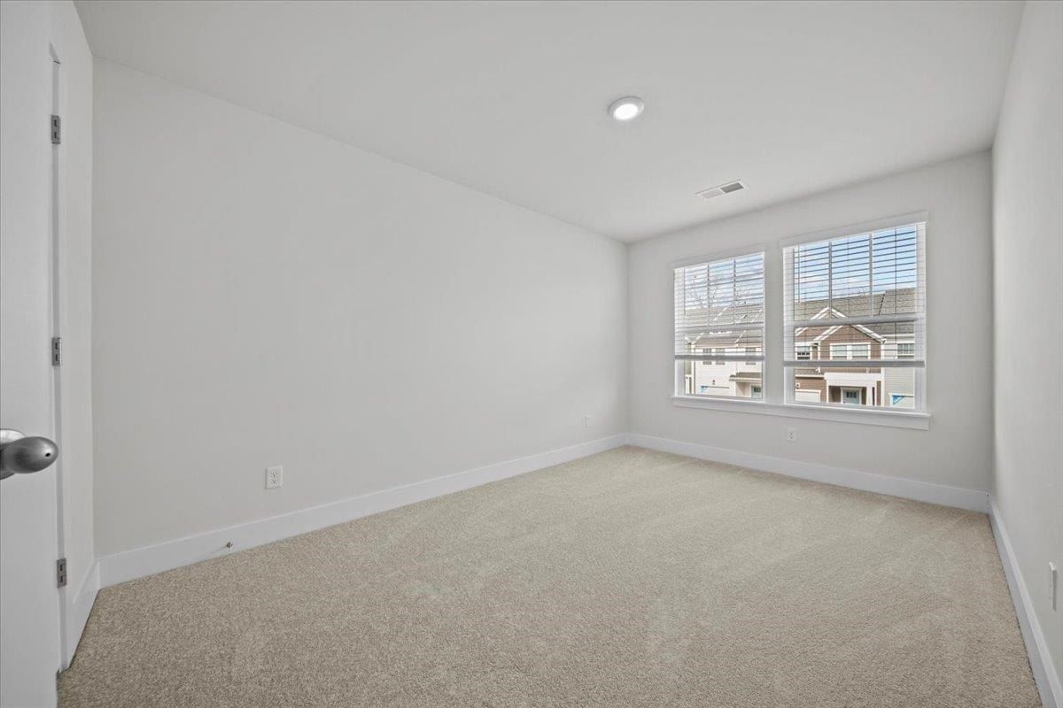 517 W Norvell Court. Spartanburg, SC 29307