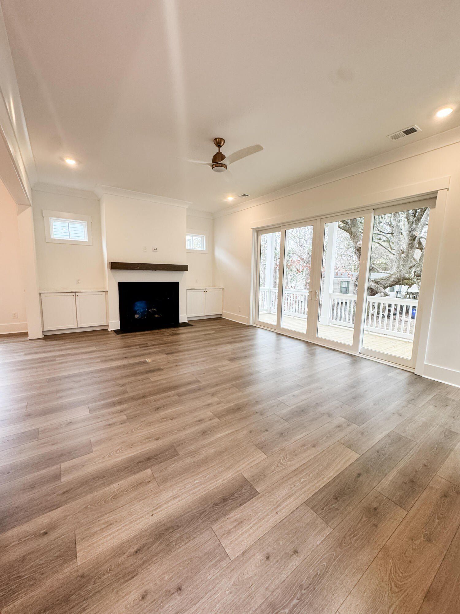 1360 Lucinda Street. Mount Pleasant, SC 29466