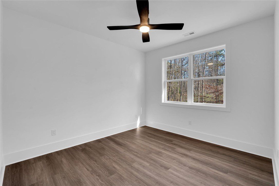 103 Bunker Lane. Westminster, SC 29693