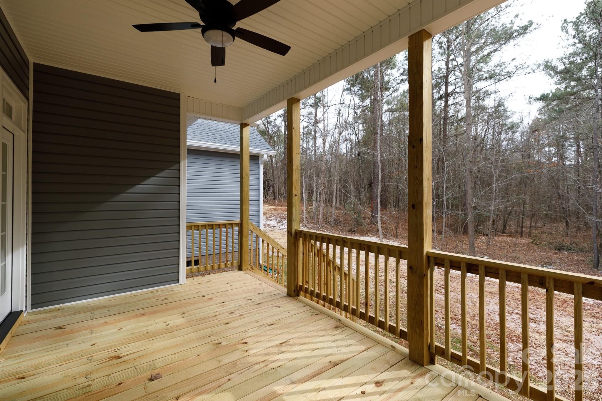 502 Squaw Lane. Edgemoor, SC 29712