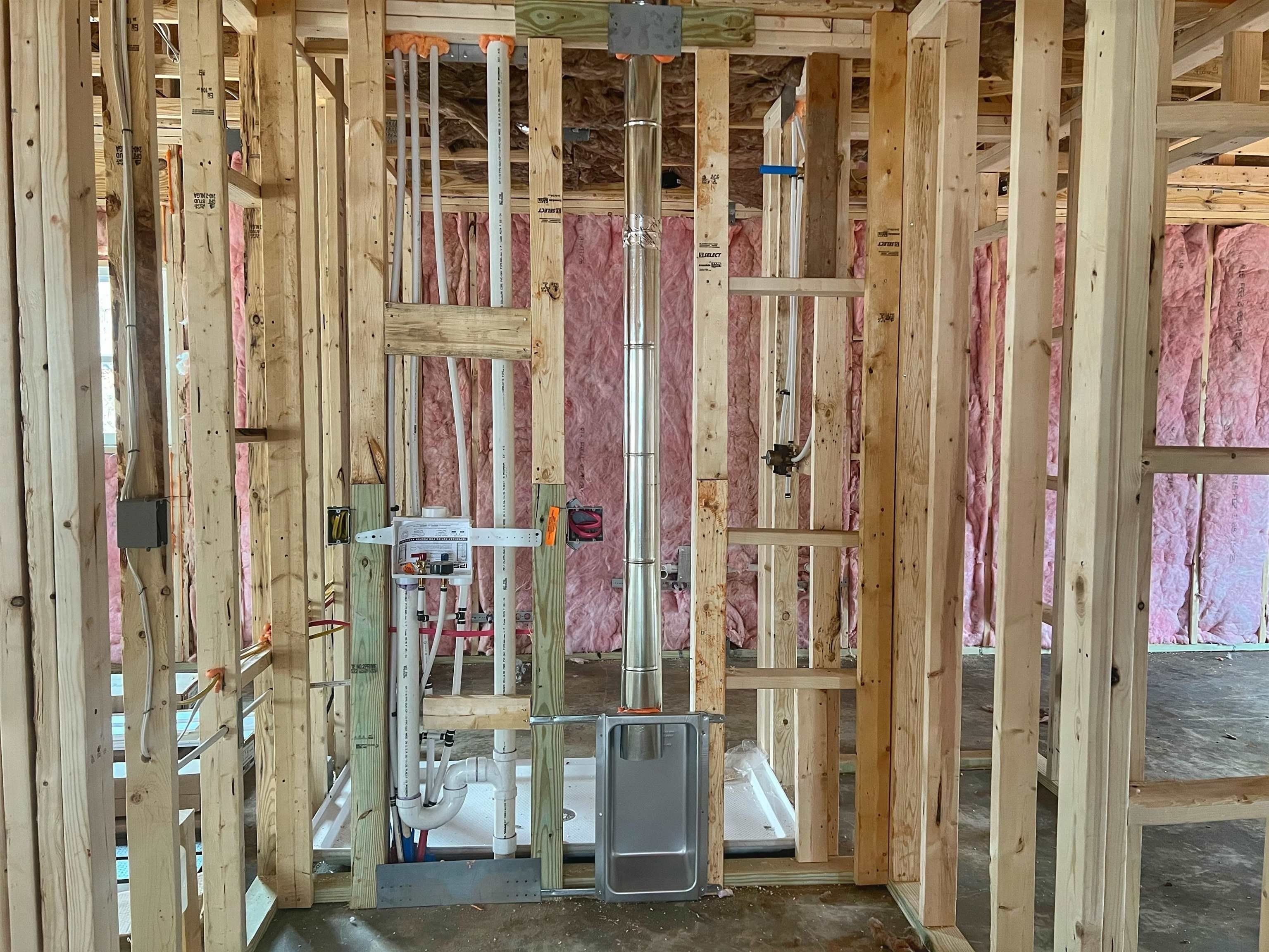 16 Poplar Street. Woodruff, SC 29388