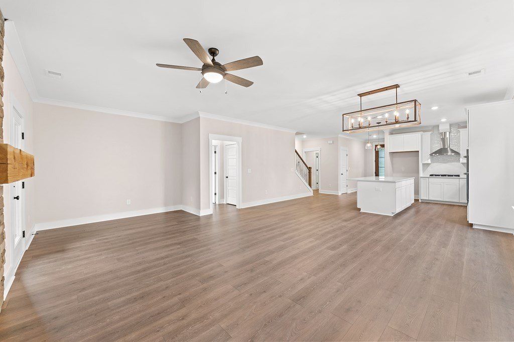 106 Armory Ct. Ninety Six, SC 29666