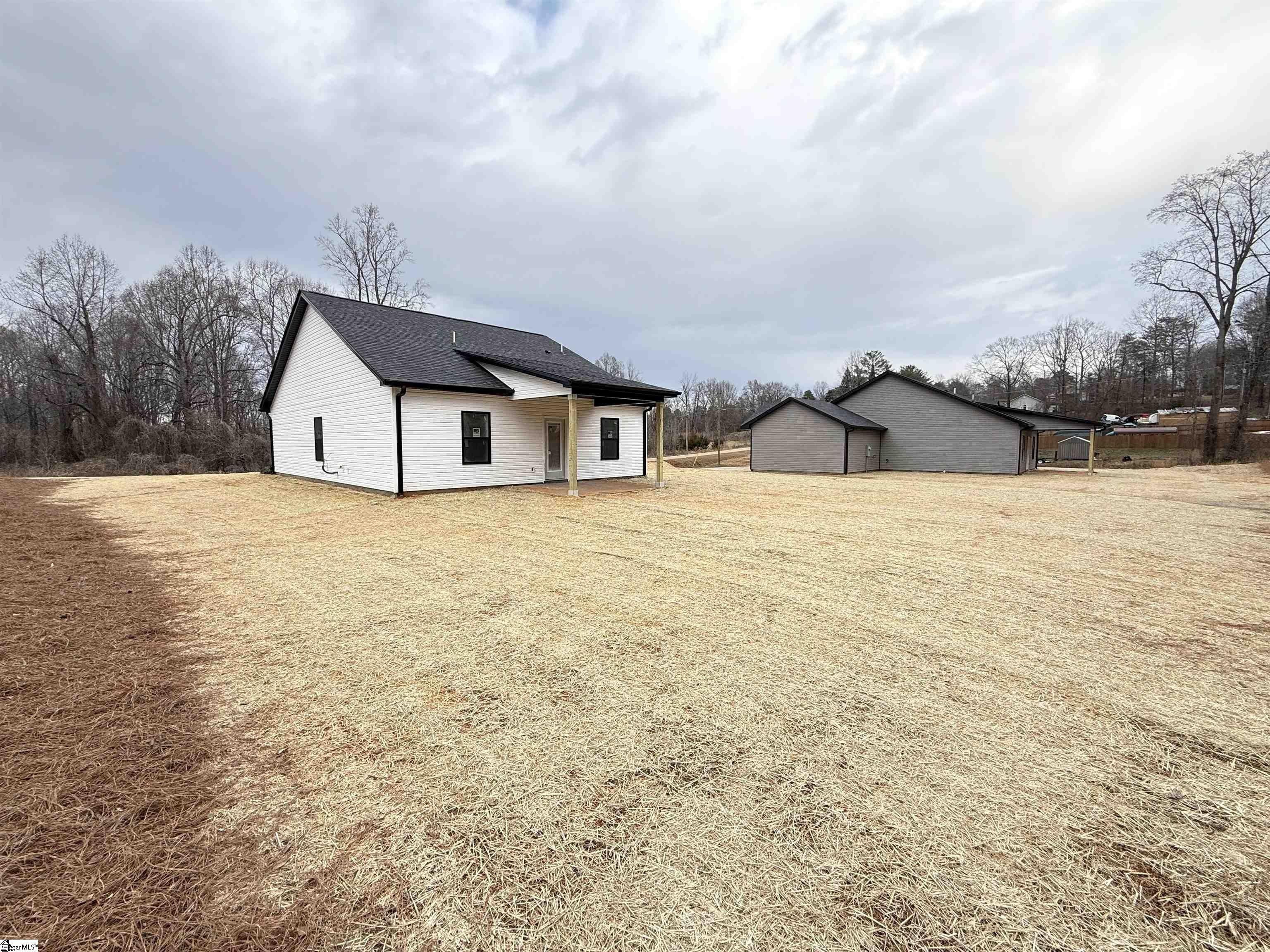 835 Campobello Gramling School Road. Campobello, SC 29322