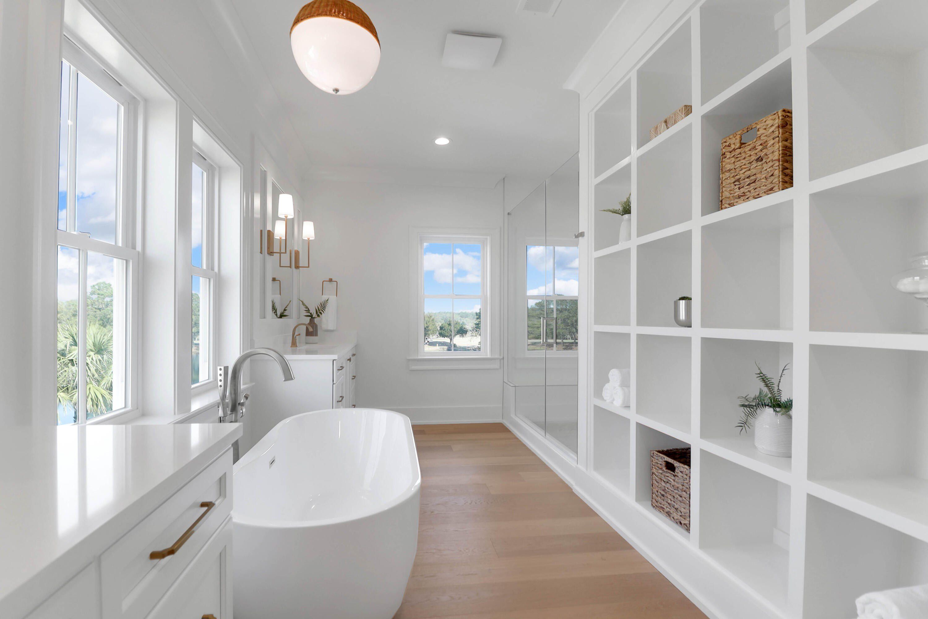 4176 Victory Pointe Drive. Mount Pleasant, SC 29466