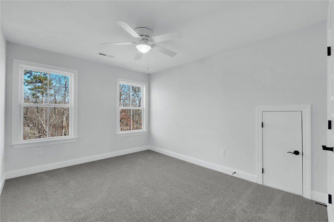 408 Falcons Lair W Drive. Walhalla, SC 29691