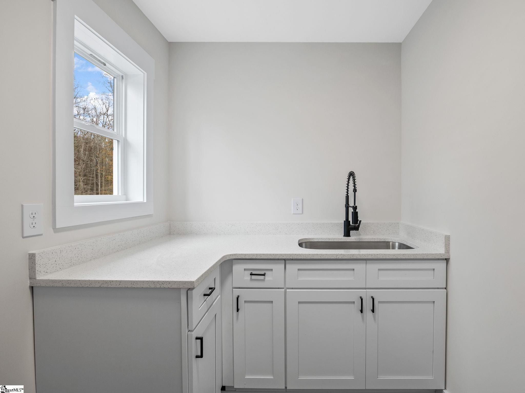 350 W River Grove Circle. Roebuck, SC 29376