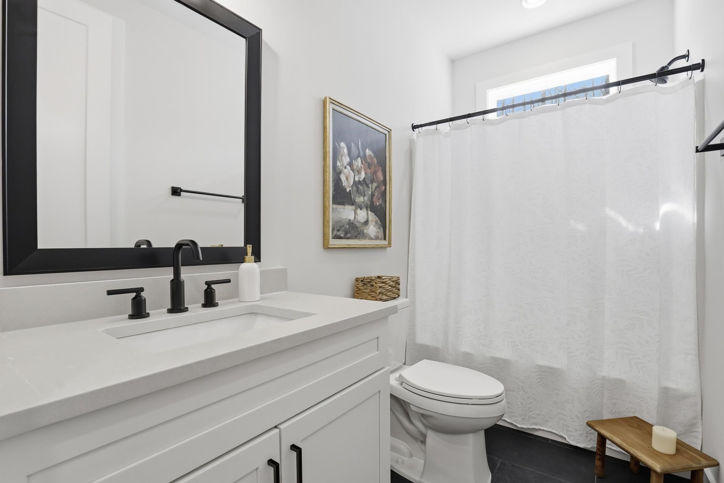 395 Mountainview Road. Landrum, SC 29356