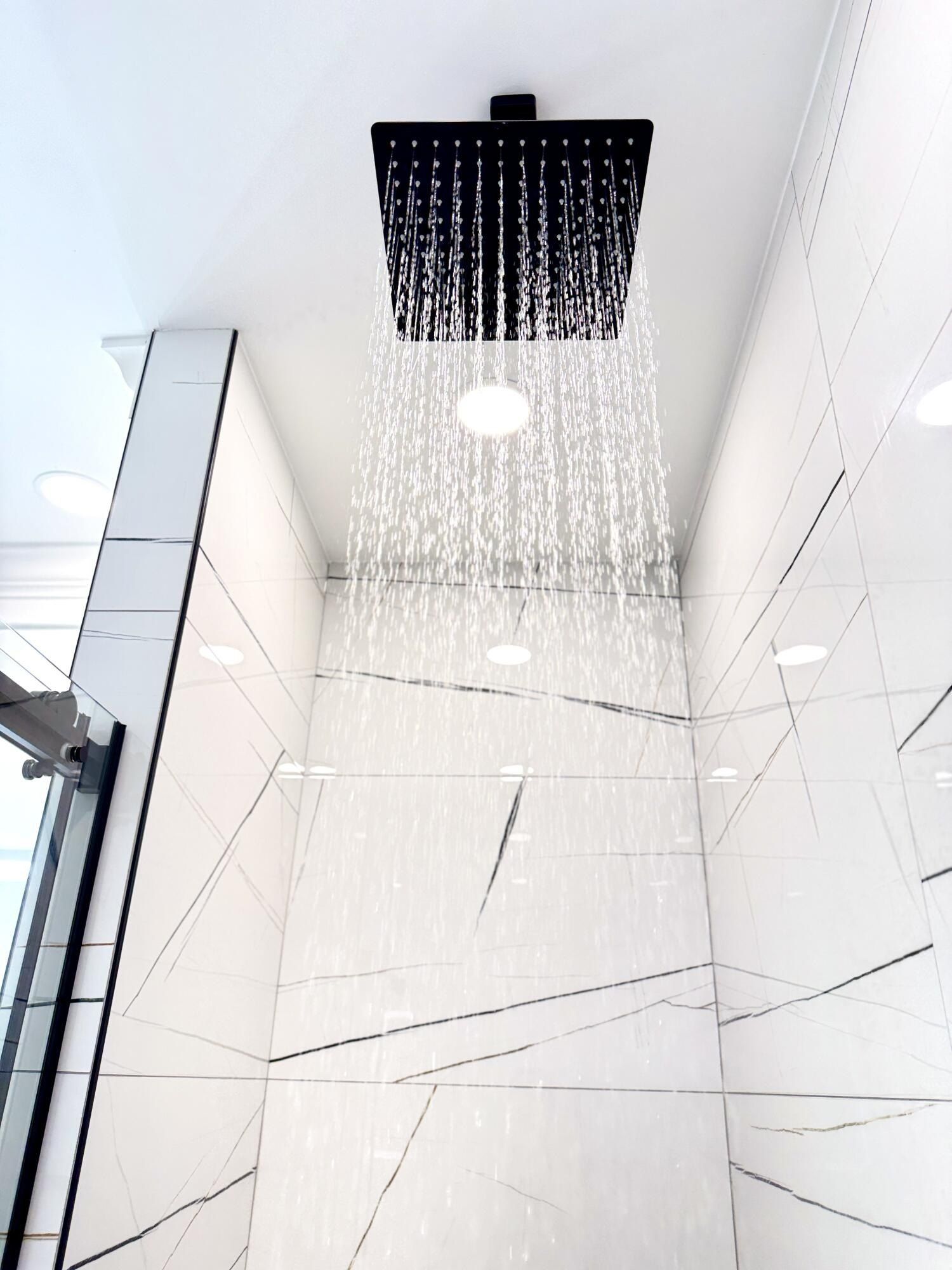 5841 Kirkwood Avenue. North Charleston, SC 29406