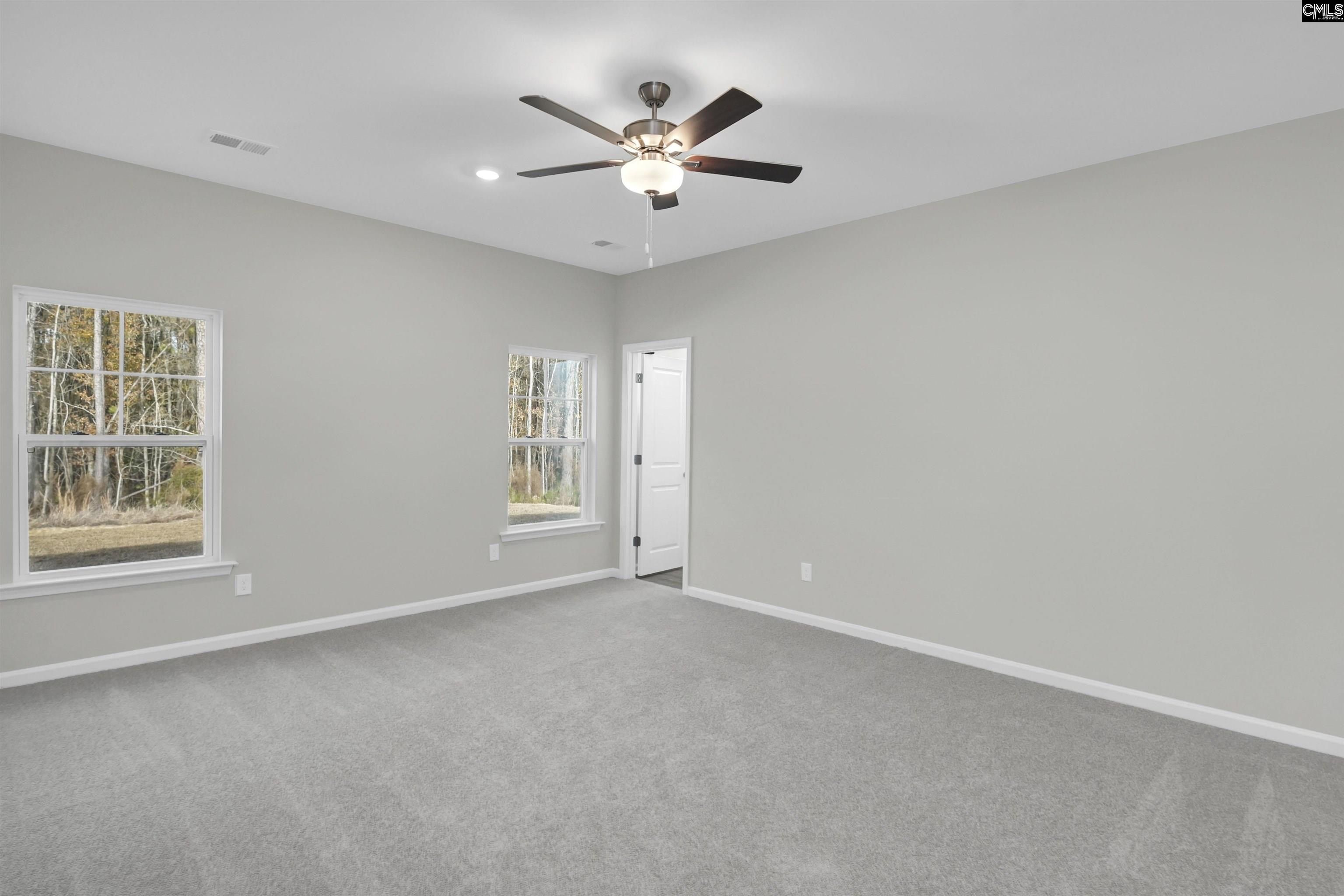 142 Middlesex Court. Lugoff, SC 29078