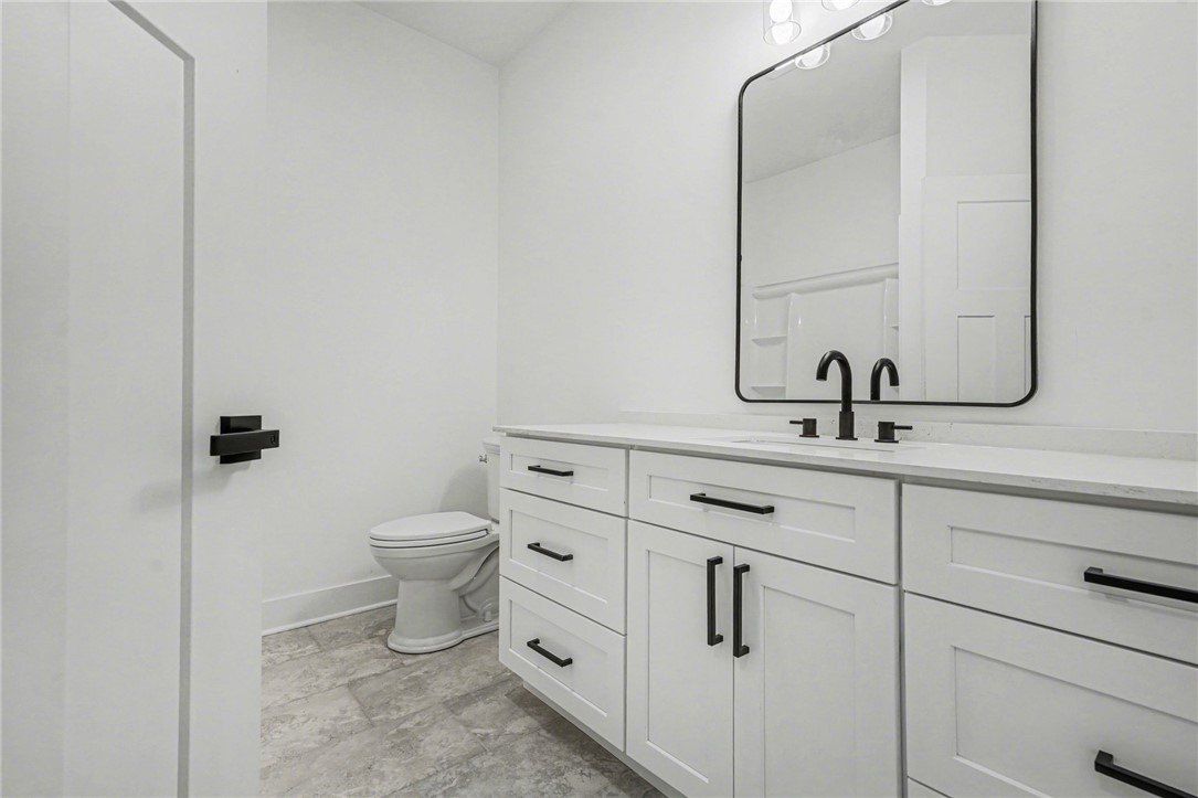 152 Quail Hollow Circle. Westminster, SC 29693