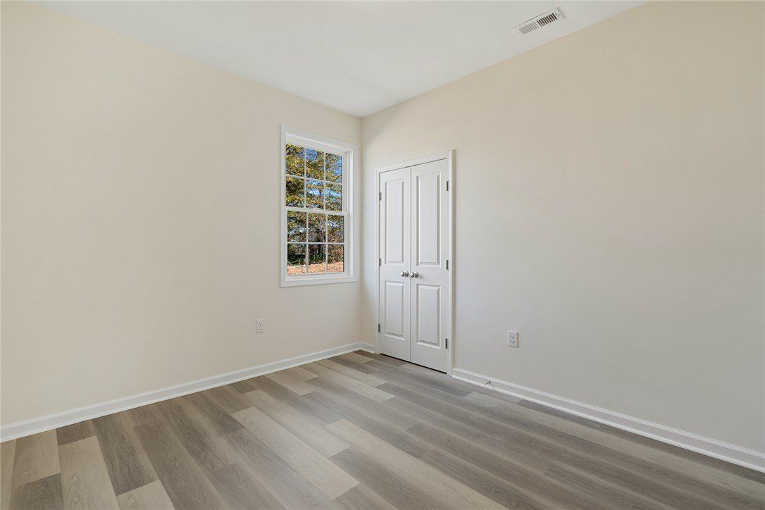 335 Winston Street. Pendleton, SC 29670