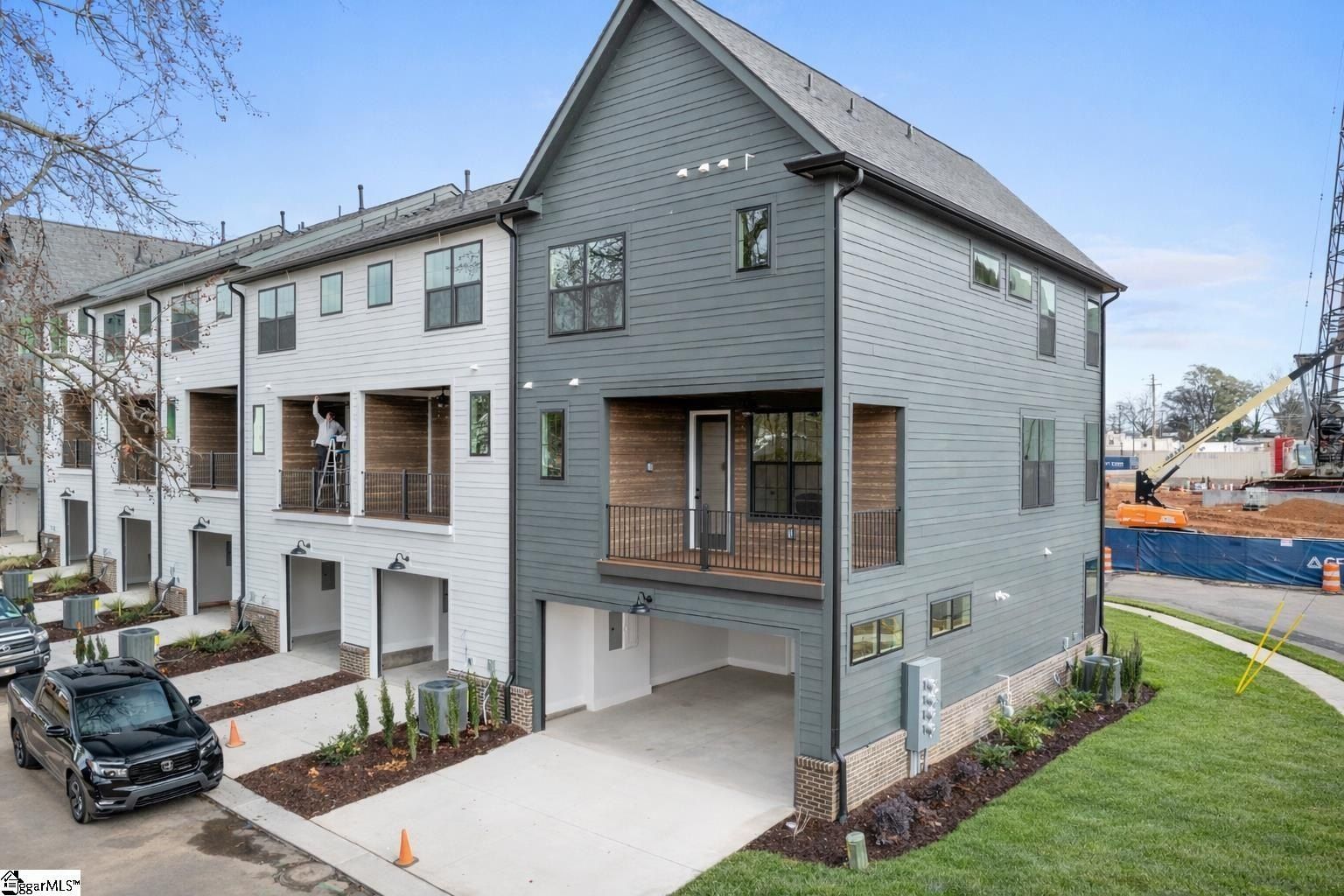 1305 Pendleton Street. Greenville, SC 29611