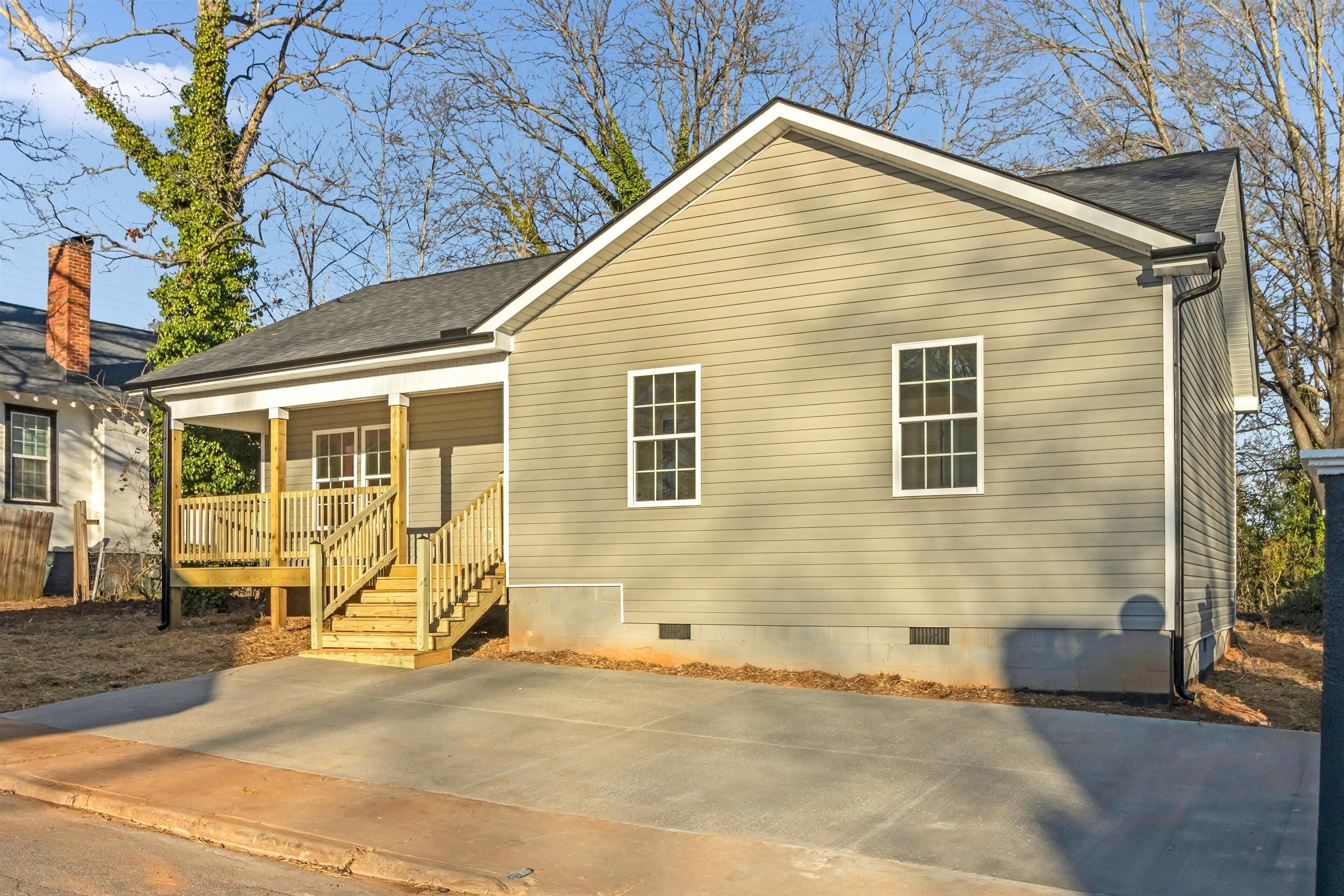 467 Breeze Street. Spartanburg, SC 29301