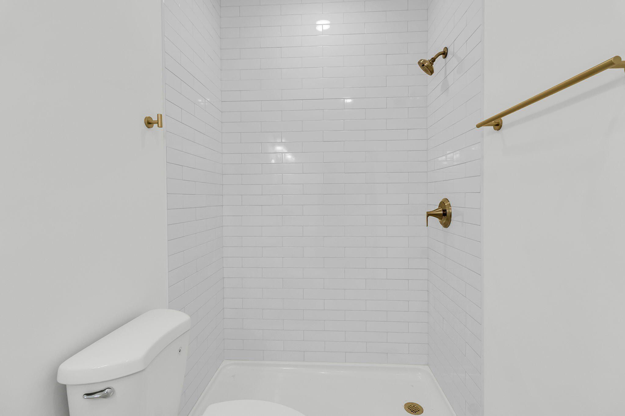 4009 Gravely Avenue. North Charleston, SC 29405