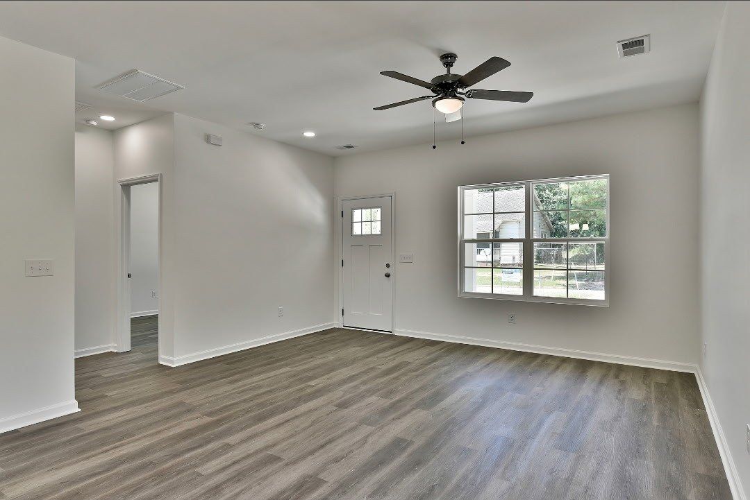 808 Delia Street. Anderson, SC 29624