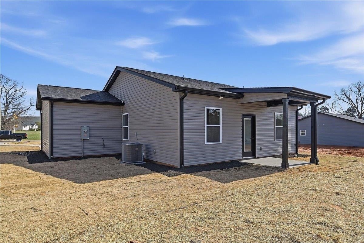 4089 N Blackstock Road. Spartanburg, SC 29301