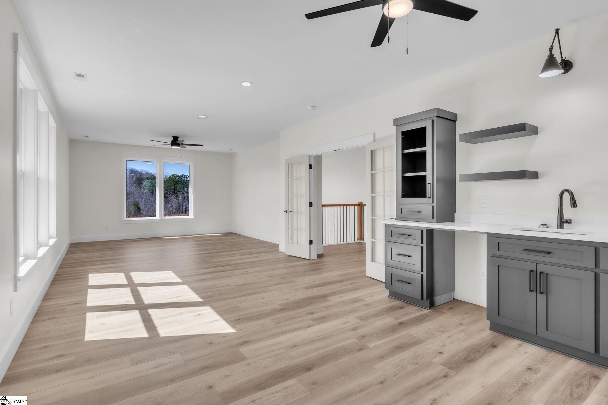 27 Barnett Valley Court. Travelers Rest, SC 29690