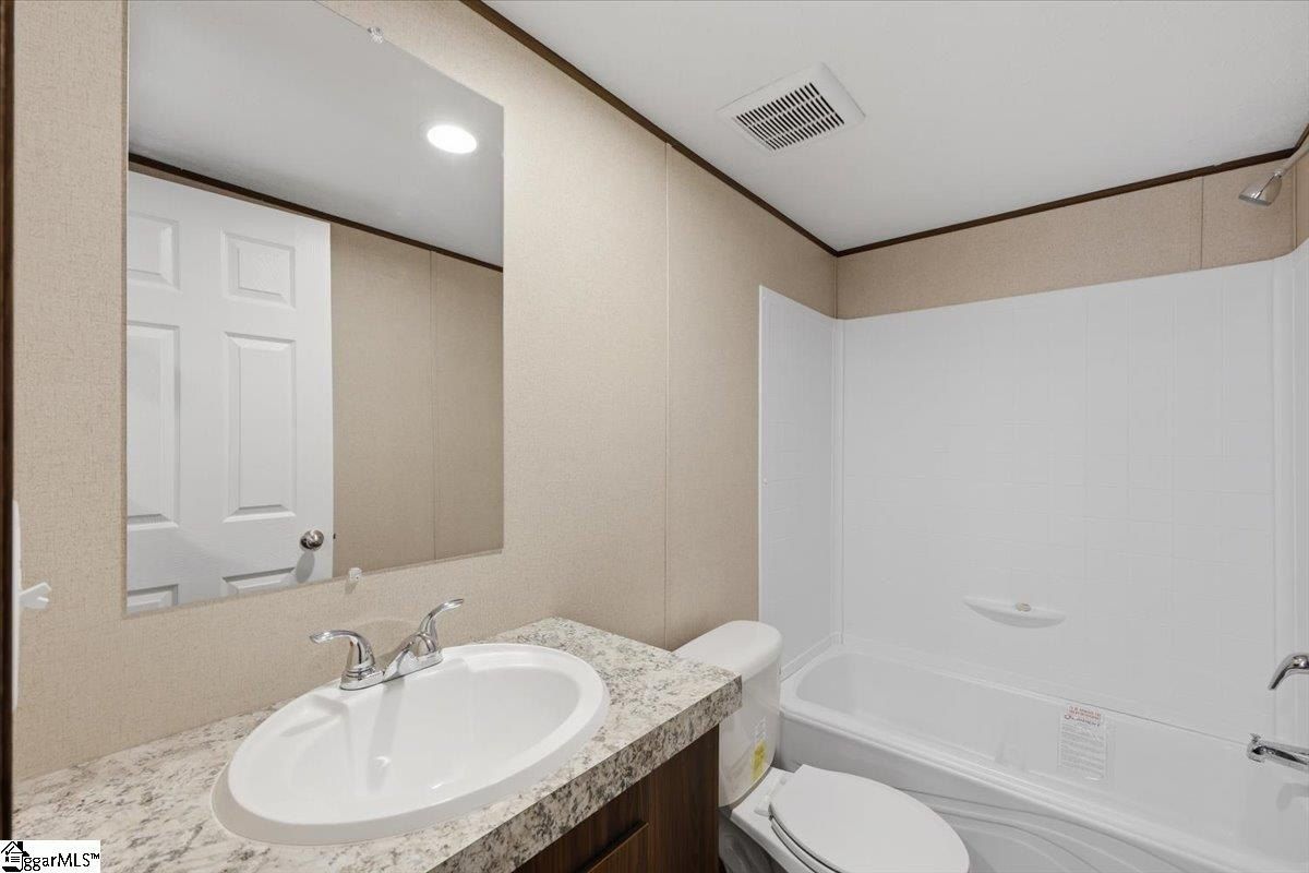 113 Loveland Drive. Williamston, SC 29697