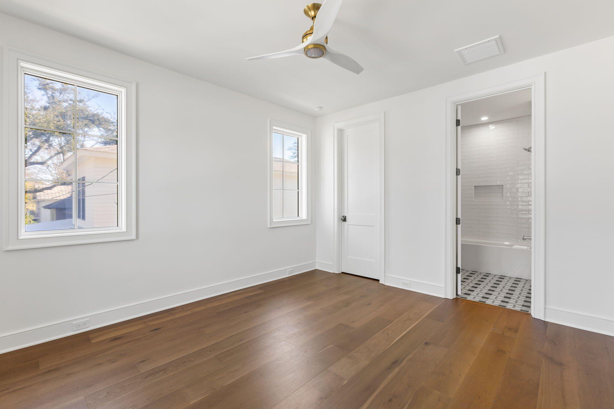 747 Hill Street. Mount Pleasant, SC 29464