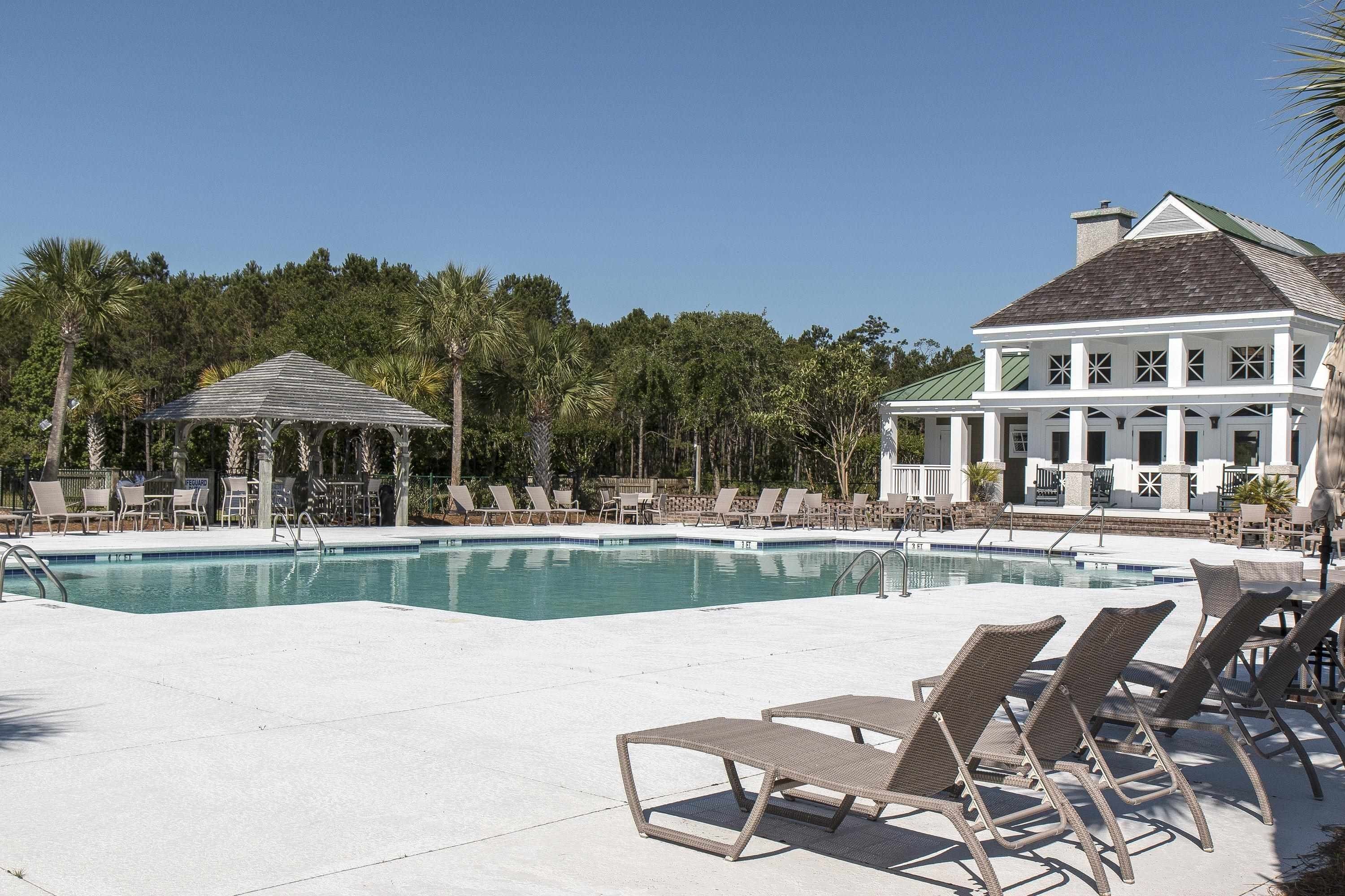 2735 Vanderbilt Blvd. Pawleys Island, SC 29585