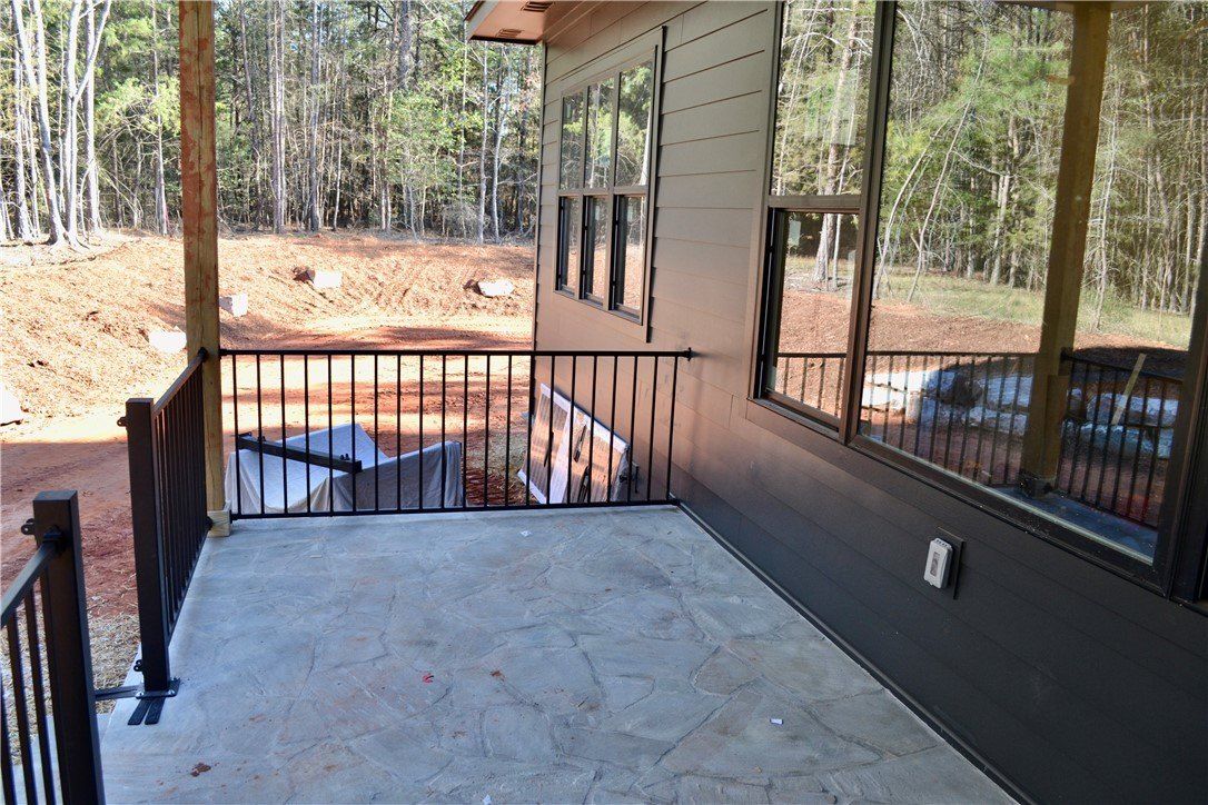 1722 Six Mile Highway. Central, SC 29630