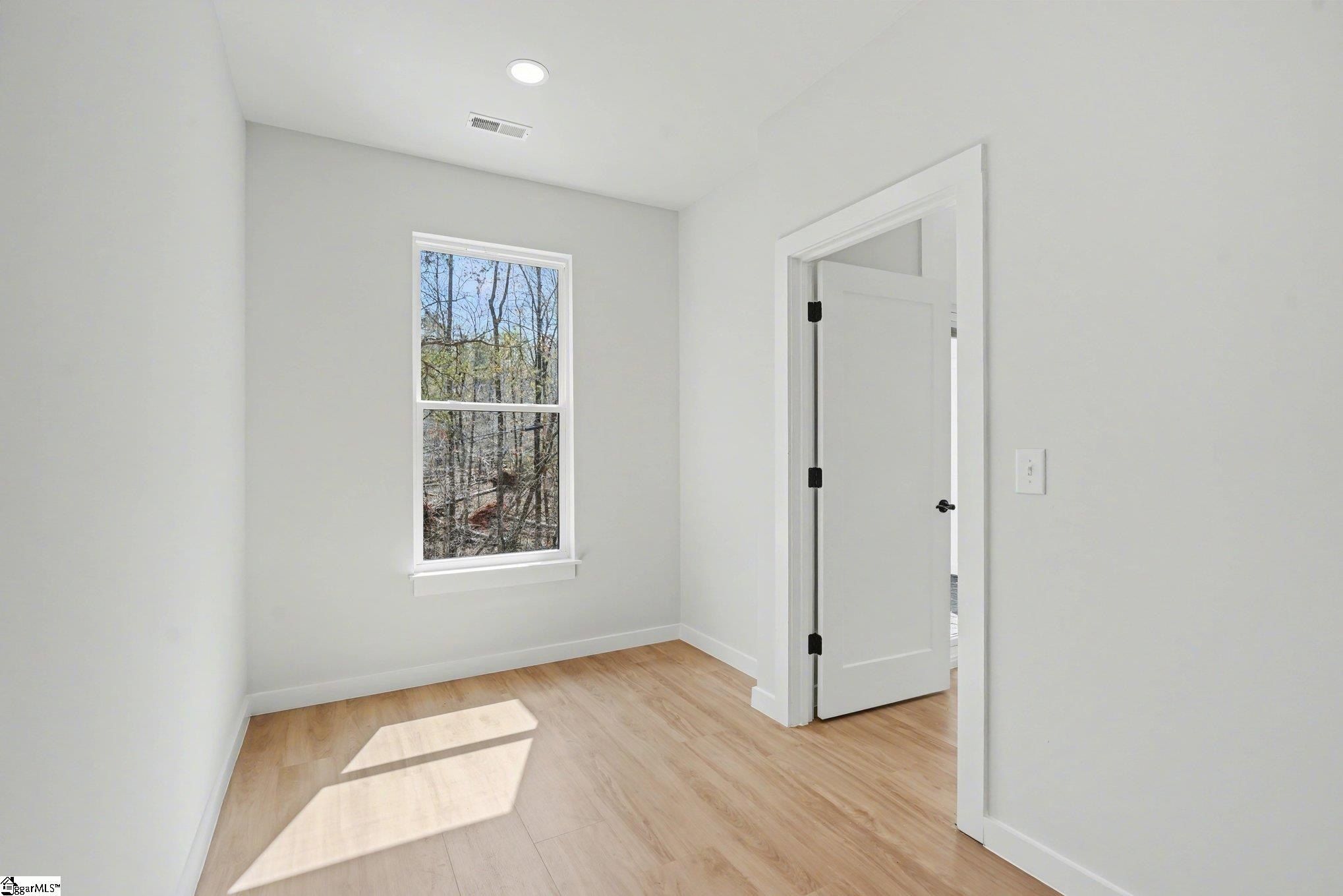 130 Boxwood Lane. Easley, SC 29640