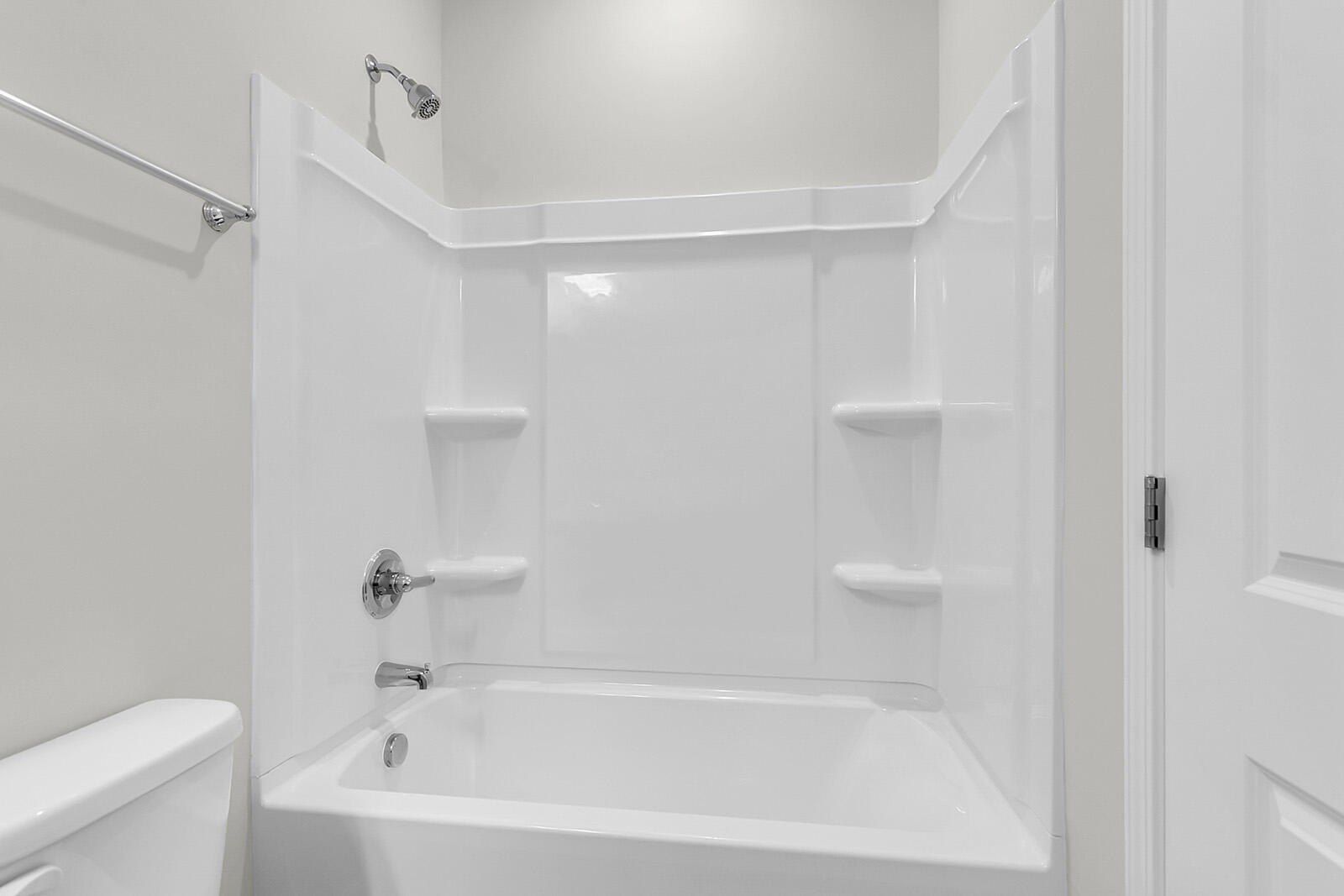 1015 Carolina Way. Manning, SC 29102